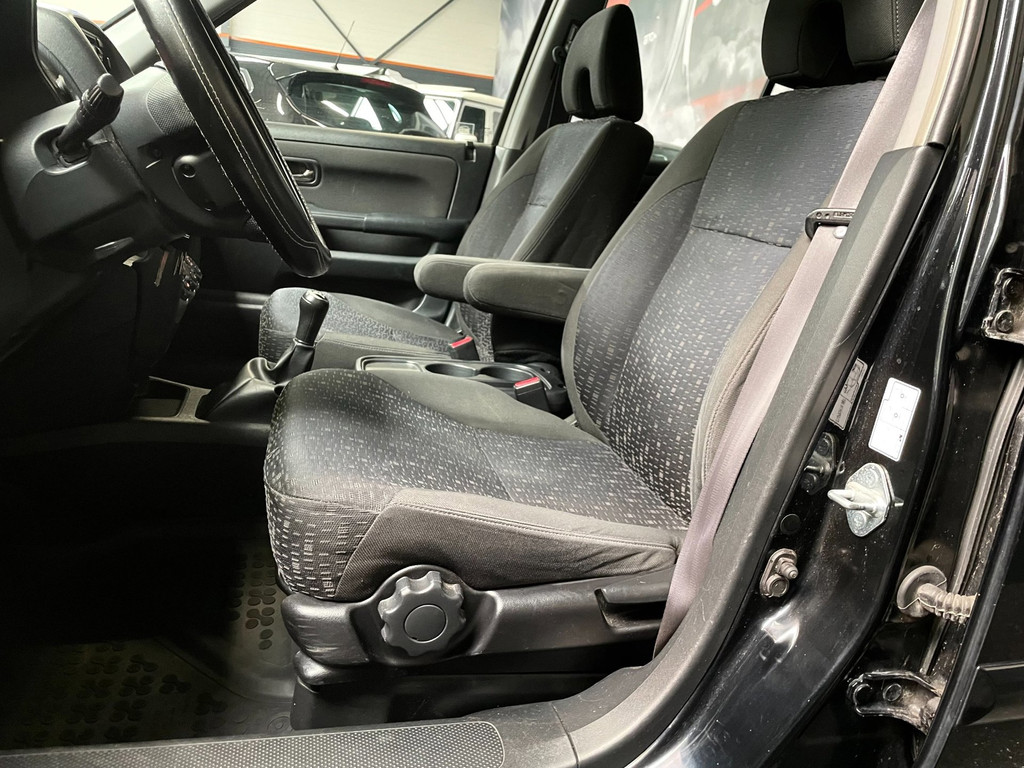 Honda CR-V 2.0i ES AWD AIRCO TREKH 150 PK 32