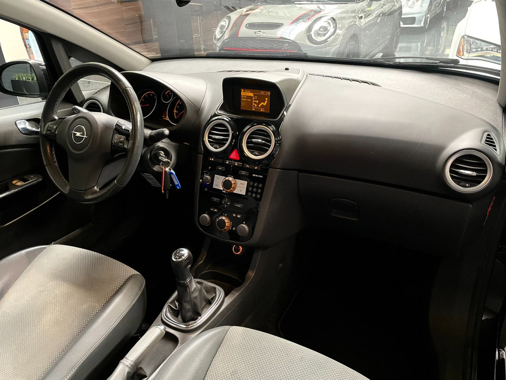 Opel Corsa 1.4-16V '111' Edition OPC LINE PANODAK AIRCO 45