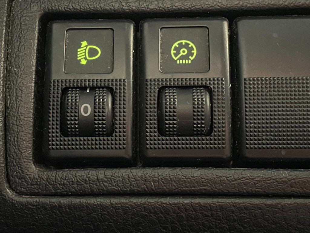 Mazda 2 1.6 Sportive AIRCO 5 DRS APK 29-04-2027 11