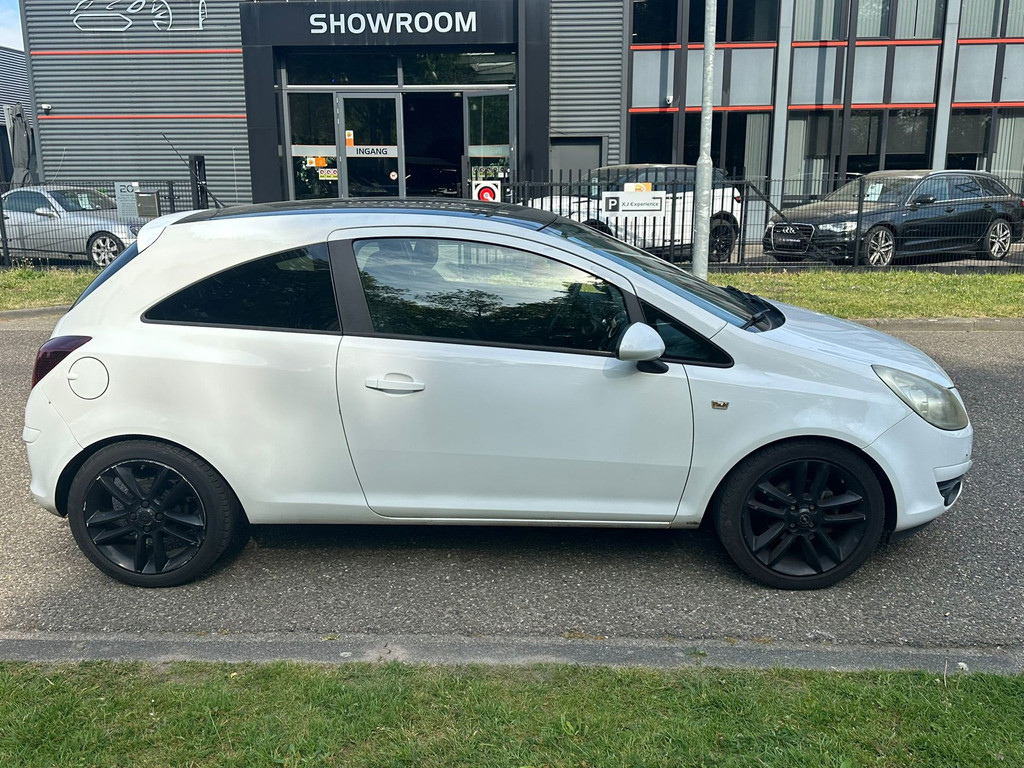 Opel Corsa 1.2-16V Color Edition AIRCO 7