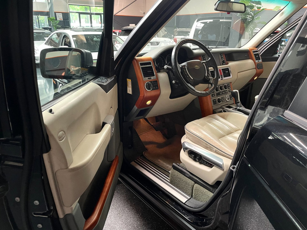Land Rover Range Rover 3.0 Td6 Vogue GLASDAK H/K AWD 17