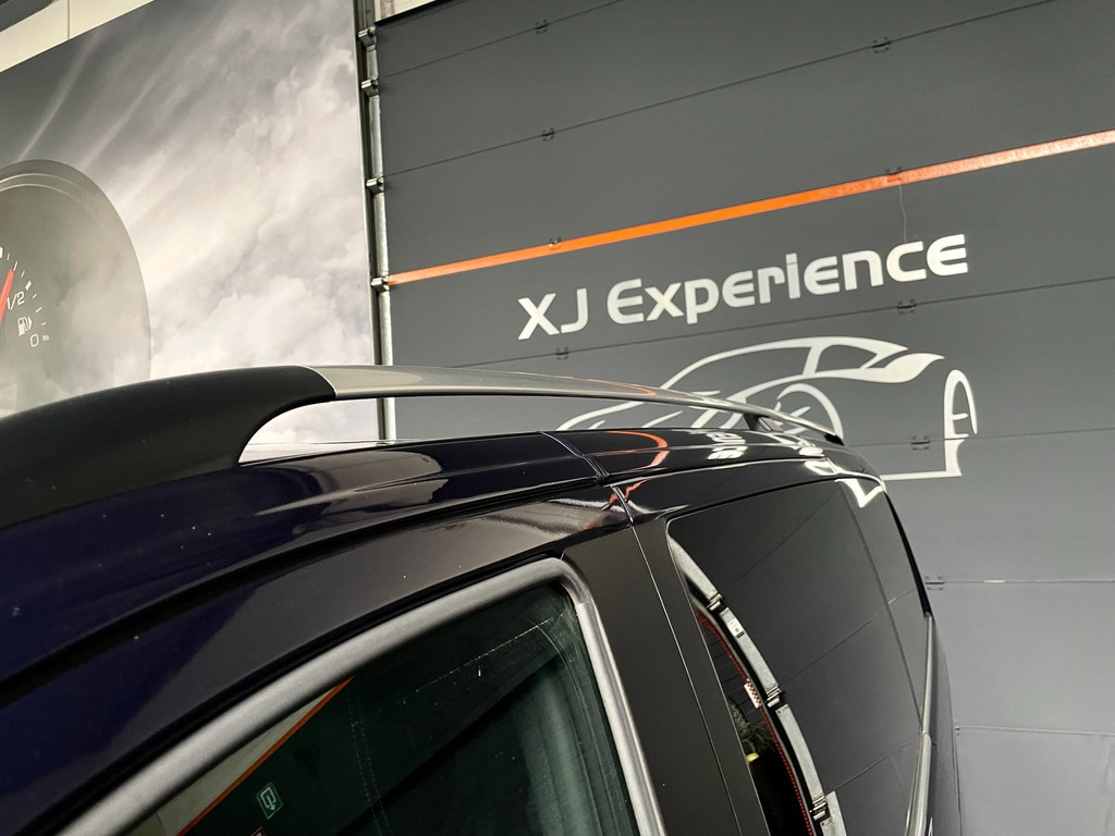 Mercedes-Benz V-klasse 220d Lang DC Avantgarde Edition NAVI LEER Burmester 5DEURS 360 NAP 12