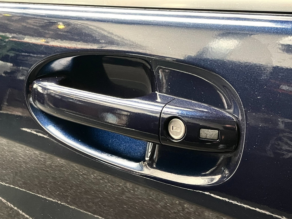 Mercedes-Benz V-klasse 220d Lang DC Avantgarde Edition NAVI LEER Burmester 5DEURS 360 NAP 17