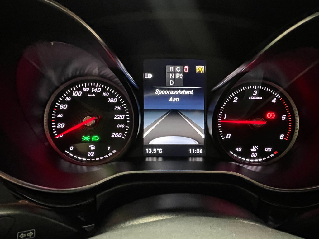 Mercedes-Benz V-klasse 220d Lang DC Avantgarde Edition NAVI LEER Burmester 5DEURS 360 NAP 48