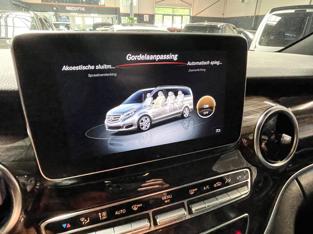 Mercedes-Benz V-klasse 220d Lang DC Avantgarde Edition NAVI LEER Burmester 5DEURS 360 NAP 50