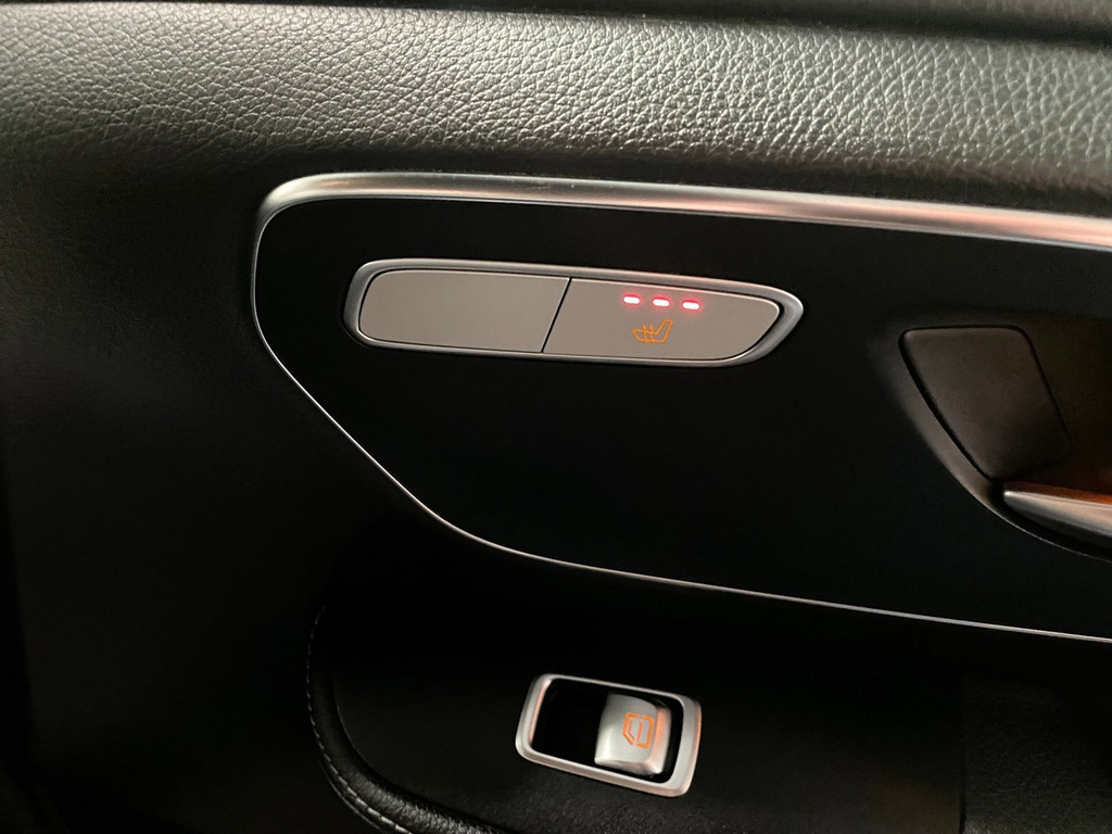 Mercedes-Benz V-klasse 220d Lang DC Avantgarde Edition NAVI LEER Burmester 5DEURS 360 NAP 70