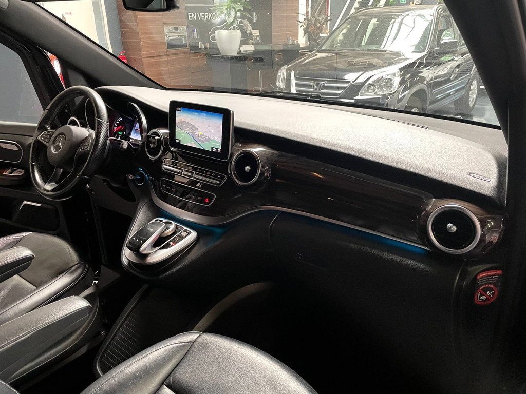 Mercedes-Benz V-klasse 220d Lang DC Avantgarde Edition NAVI LEER Burmester 5DEURS 360 NAP 71