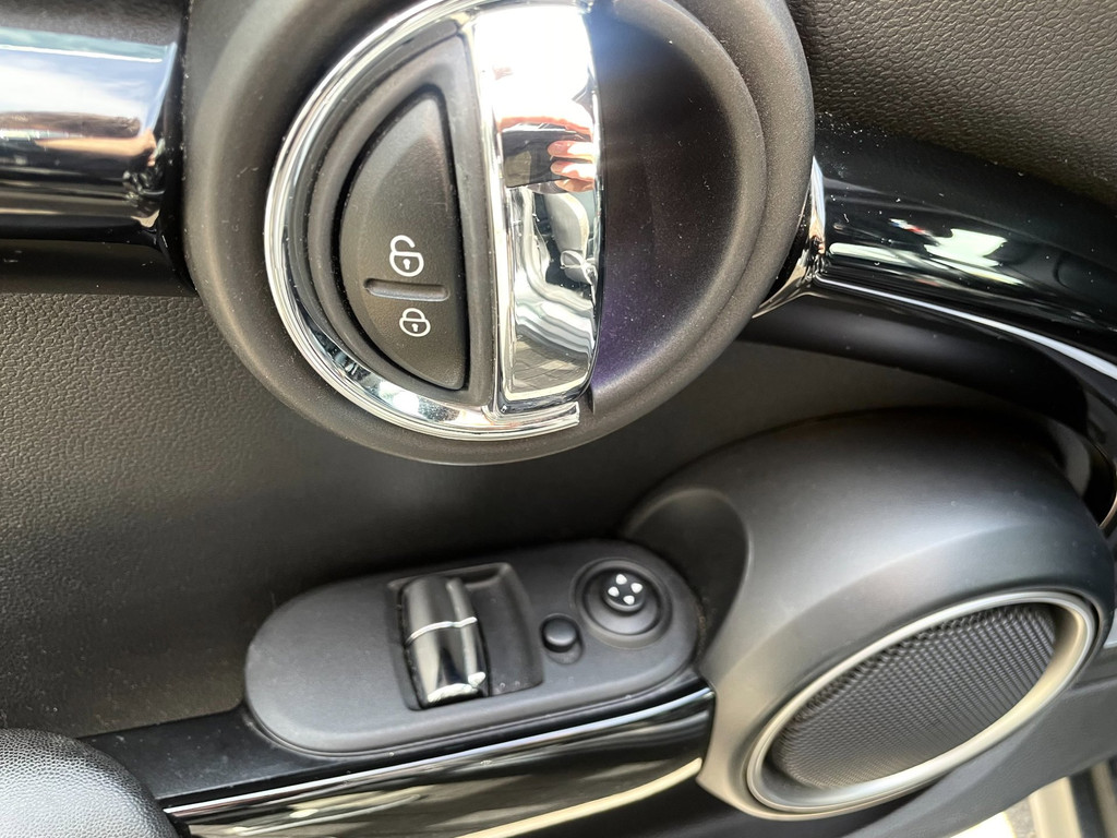 Mini Mini 2.0 Cooper S 192PK LEER / HUD / NAVI / UNION-JACK / JCW / STOELVERW 28