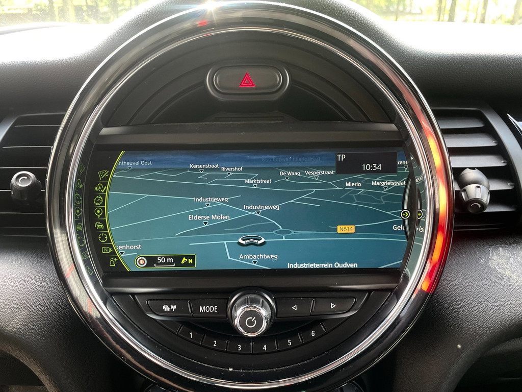 Mini Mini 2.0 Cooper S 192PK LEER / HUD / NAVI / UNION-JACK / JCW / STOELVERW 36