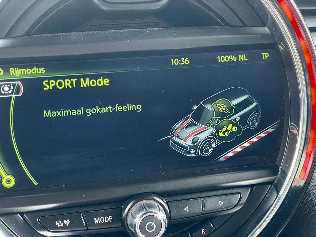 Mini Mini 2.0 Cooper S 192PK LEER / HUD / NAVI / UNION-JACK / JCW / STOELVERW 49