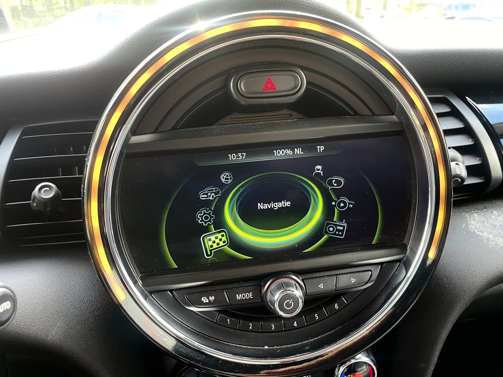 Mini Mini 2.0 Cooper S 192PK LEER / HUD / NAVI / UNION-JACK / JCW / STOELVERW 54