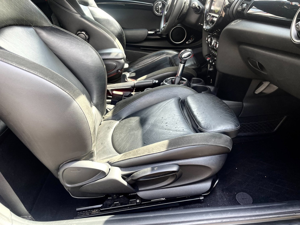 Mini Mini 2.0 Cooper S 192PK LEER / HUD / NAVI / UNION-JACK / JCW / STOELVERW 59