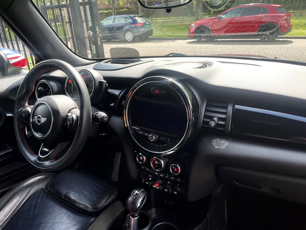 Mini Mini 2.0 Cooper S 192PK LEER / HUD / NAVI / UNION-JACK / JCW / STOELVERW 62