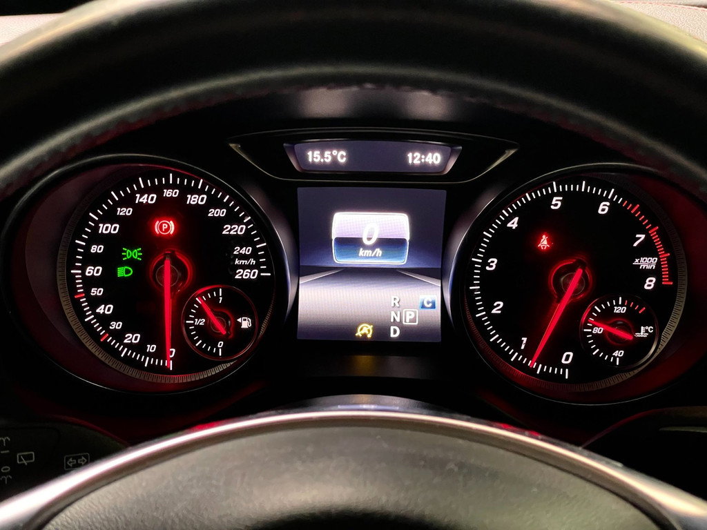 Mercedes-Benz GLA-klasse 250 FACE-LIFT AMG PANO NAVI AIRCO 250 PK 50