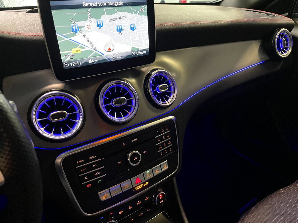 Mercedes-Benz GLA-klasse 250 FACE-LIFT AMG PANO NAVI AIRCO 250 PK 56