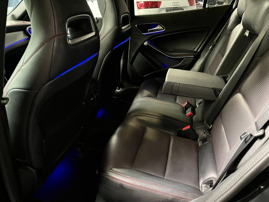 Mercedes-Benz GLA-klasse 250 FACE-LIFT AMG PANO NAVI AIRCO 250 PK 70