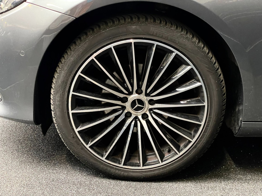 Mercedes-Benz E-klasse 220 d PANO 16