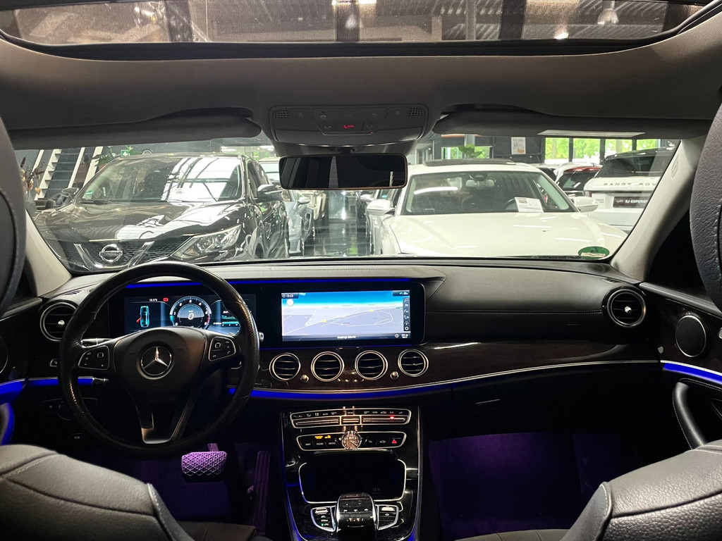 Mercedes-Benz E-klasse 220 d PANO 28