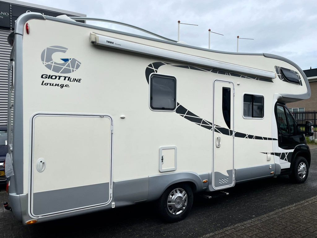 Giottiline THERRY T45 2xAIRCO LEDER LUIFEL TREKHAAK BTW 3