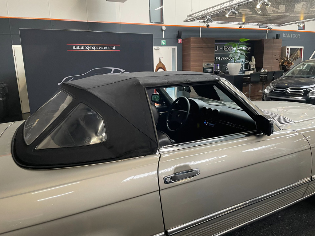 Mercedes-Benz SL-klasse 300 SL APK TOT 14-09-2028 12