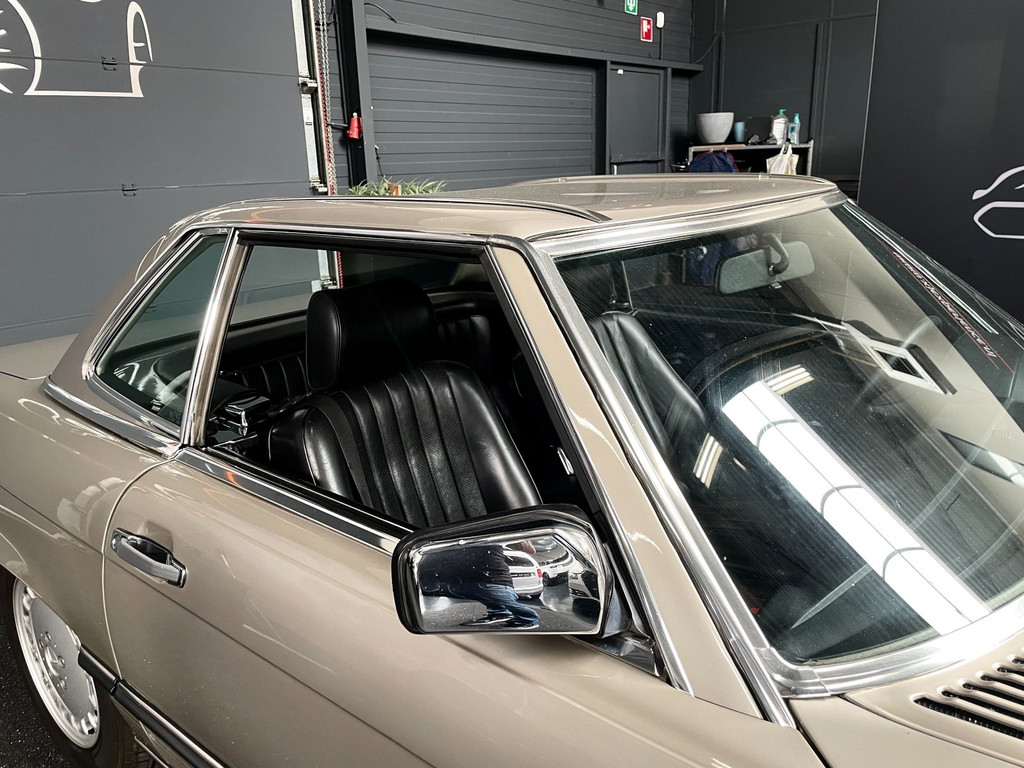 Mercedes-Benz SL-klasse 300 SL APK TOT 14-09-2028 8