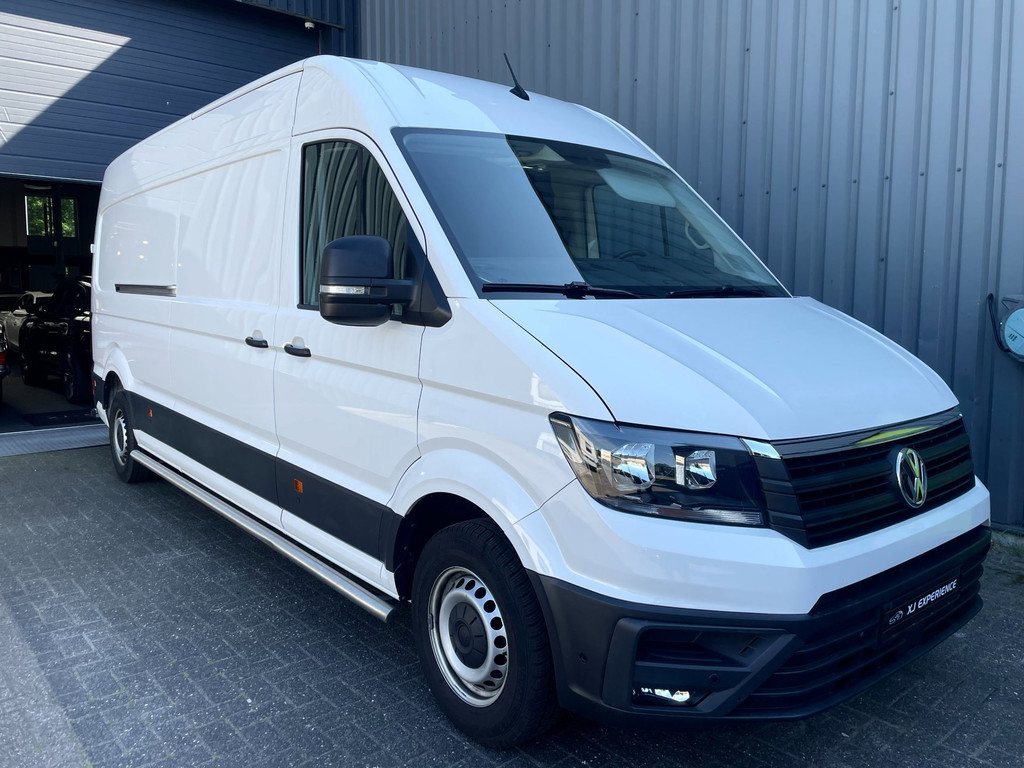 Volkswagen Crafter 35 2.0 TDI L4H3 NAVI AIRCO 140 PK AUTOMAAT CARPLAY 1