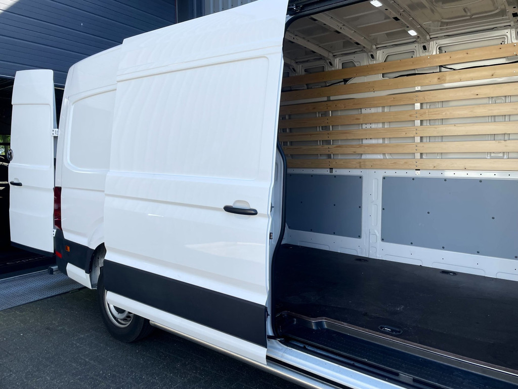 Volkswagen Crafter 35 2.0 TDI L4H3 NAVI AIRCO 140 PK AUTOMAAT CARPLAY 25