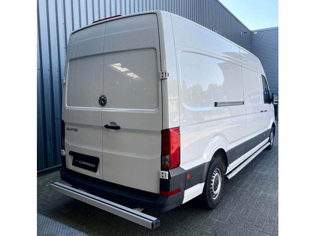 Volkswagen Crafter 35 2.0 TDI L4H3 NAVI AIRCO 140 PK AUTOMAAT CARPLAY 6