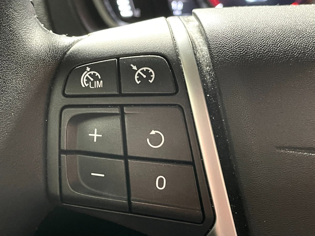 Volvo V40 1.5 T2 Polar+ AIRCO NAVI NAP BTW 29