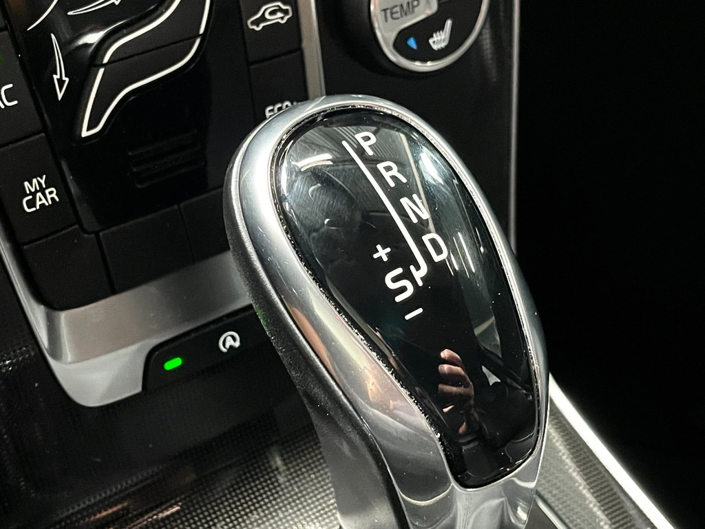 Volvo V40 1.5 T2 Polar+ AIRCO NAVI NAP BTW 35