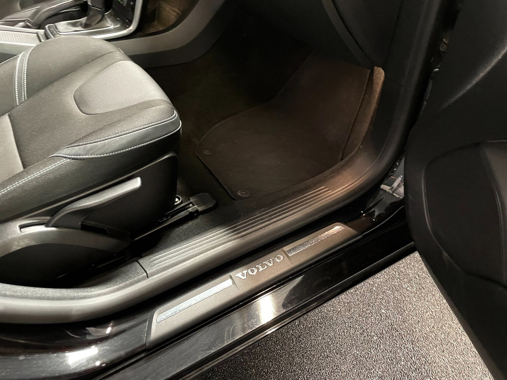 Volvo V40 1.5 T2 Polar+ AIRCO NAVI NAP BTW 47