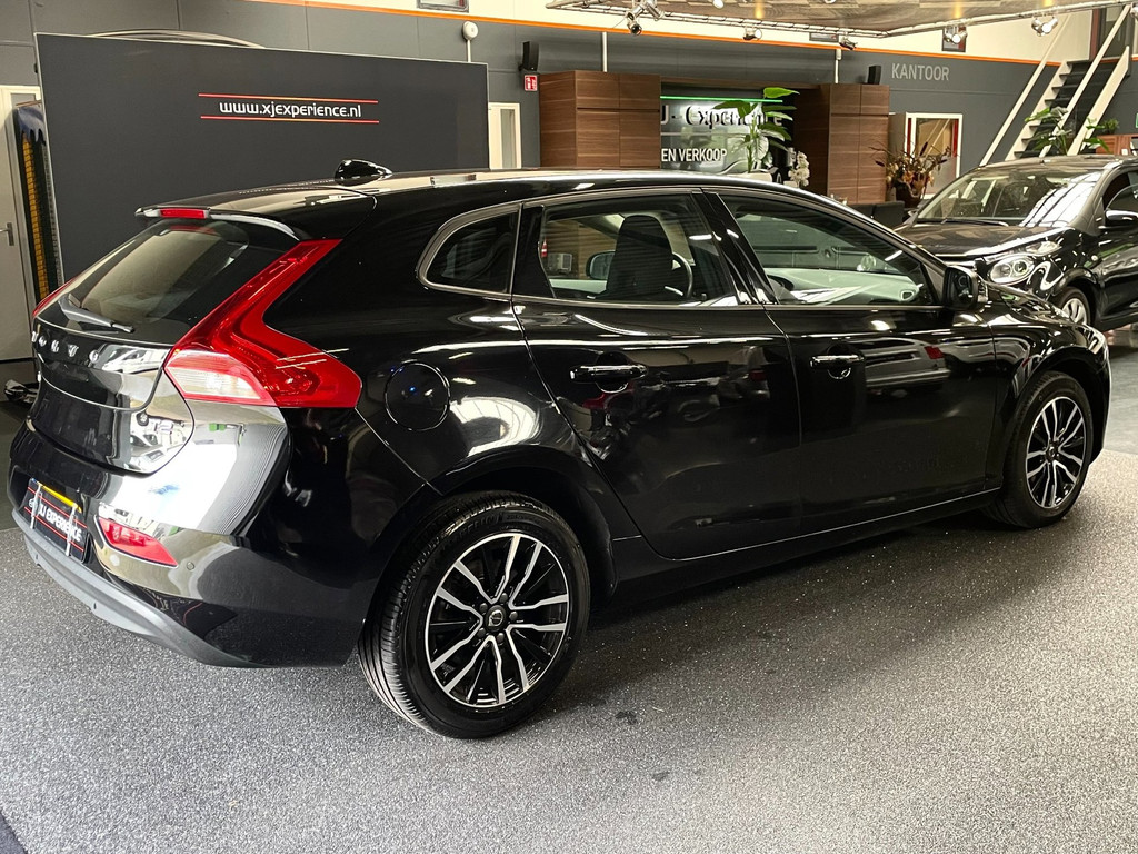 Volvo V40 1.5 T2 Polar+ AIRCO NAVI NAP BTW 6