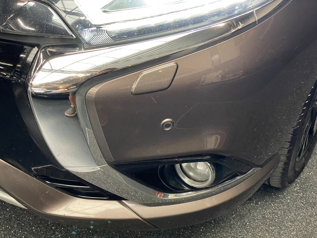 Mitsubishi Outlander 2.0 PHEV Executive Edition NAP*FACELIFT*TREKHAAK*360CAM*LEDER*BOMVOL 18