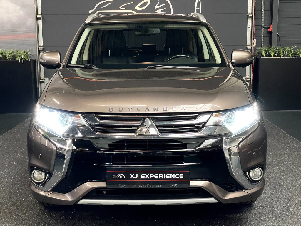 Mitsubishi Outlander 2.0 PHEV Executive Edition NAP*FACELIFT*TREKHAAK*360CAM*LEDER*BOMVOL 2