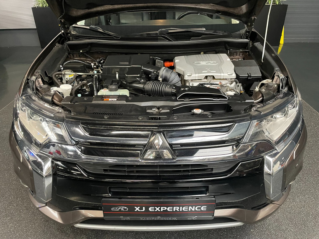 Mitsubishi Outlander 2.0 PHEV Executive Edition NAP*FACELIFT*TREKHAAK*360CAM*LEDER*BOMVOL 28