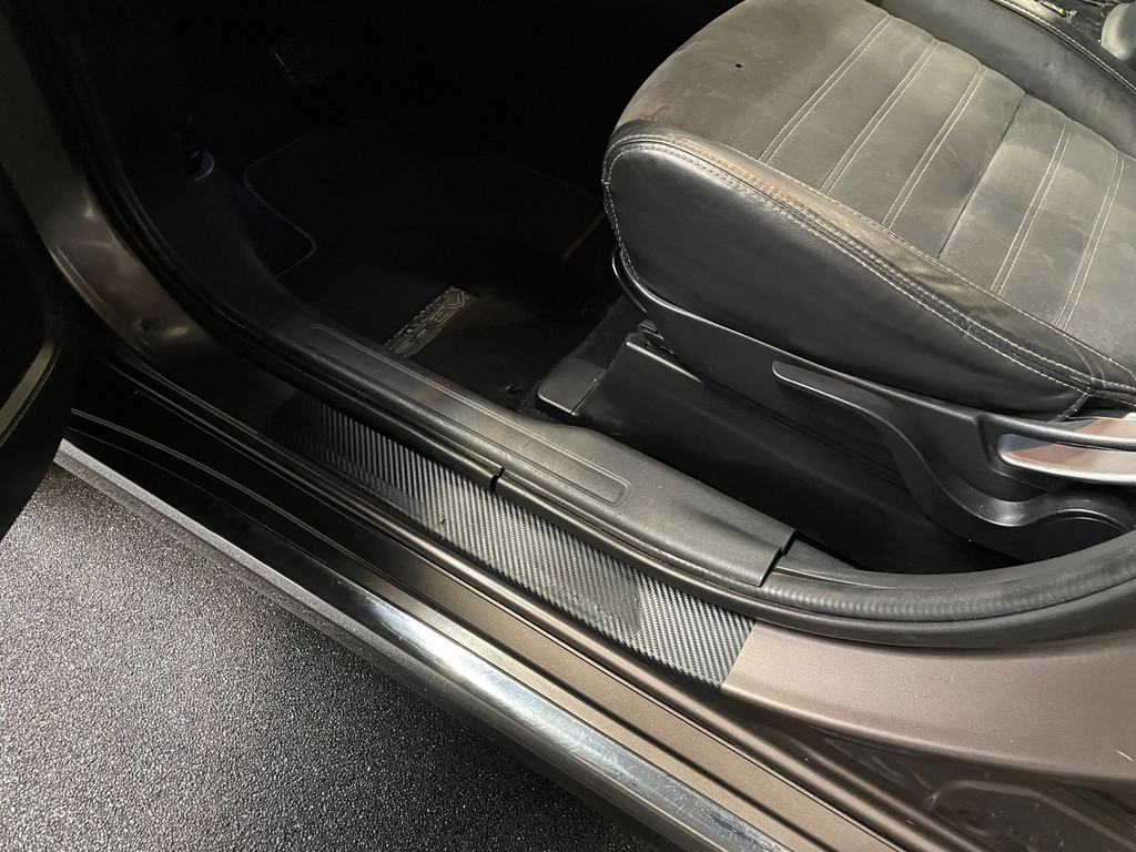 Mitsubishi Outlander 2.0 PHEV Executive Edition NAP*FACELIFT*TREKHAAK*360CAM*LEDER*BOMVOL 32