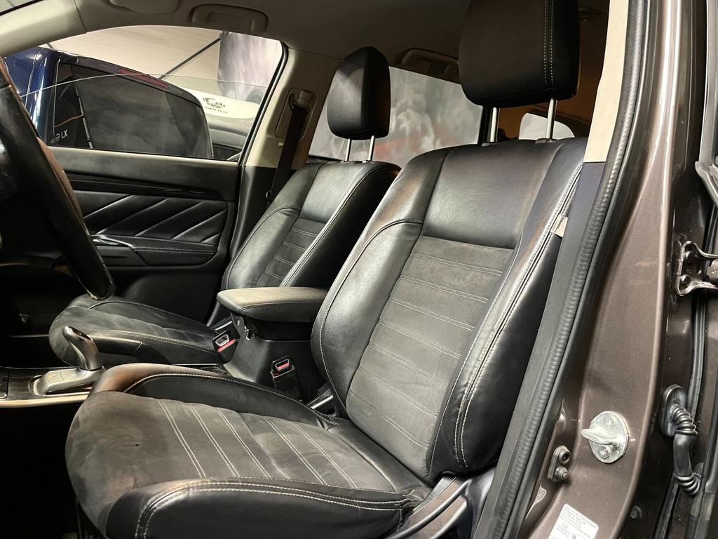 Mitsubishi Outlander 2.0 PHEV Executive Edition NAP*FACELIFT*TREKHAAK*360CAM*LEDER*BOMVOL 35