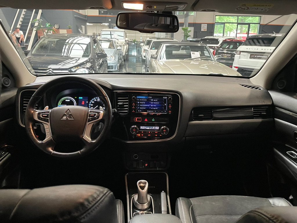 Mitsubishi Outlander 2.0 PHEV Executive Edition NAP*FACELIFT*TREKHAAK*360CAM*LEDER*BOMVOL 50