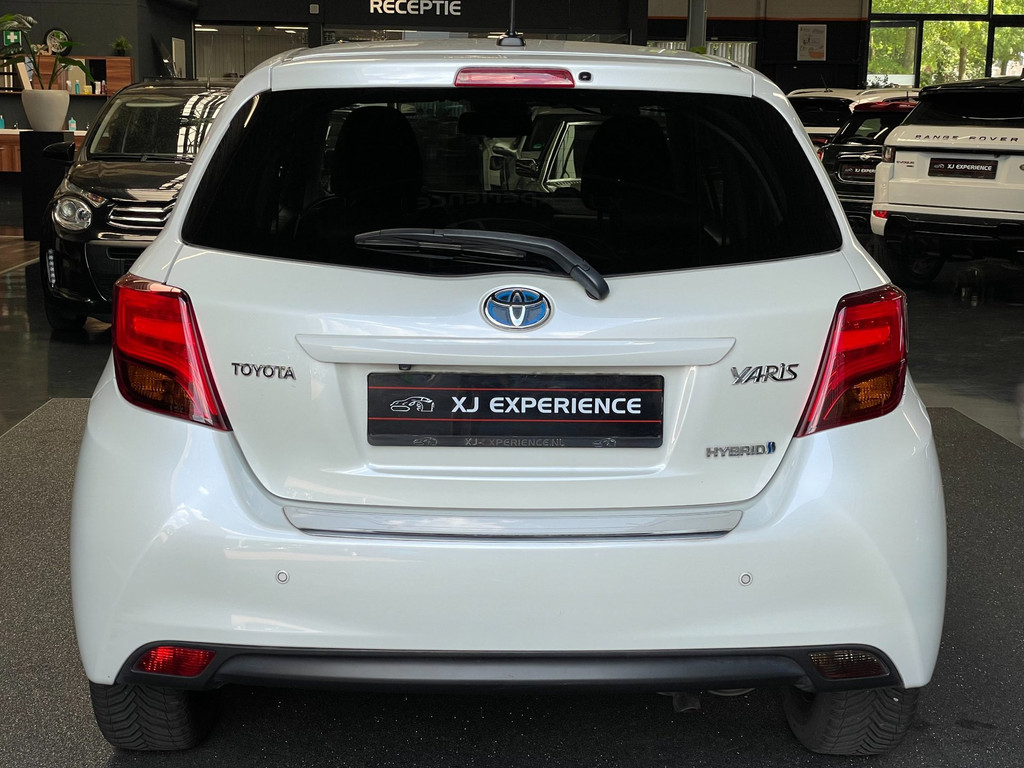 Toyota Yaris 1.5 Hybrid Dynamic Bi-Tone Cruise ,Stoel verw, Navigatie & Camera 49