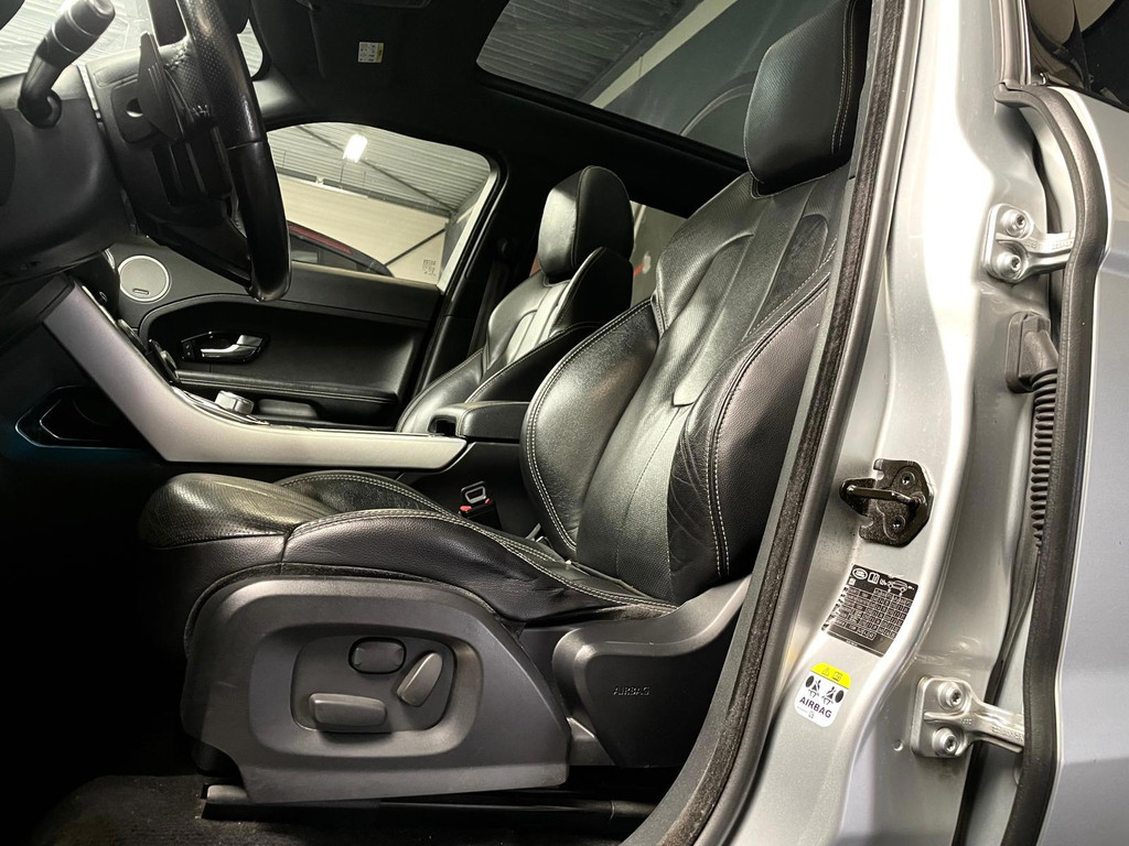 Land Rover Range Rover Evoque 2.2 TD4 4WD Dynamic PANO CLIMA NAVI LEER TREKH 35