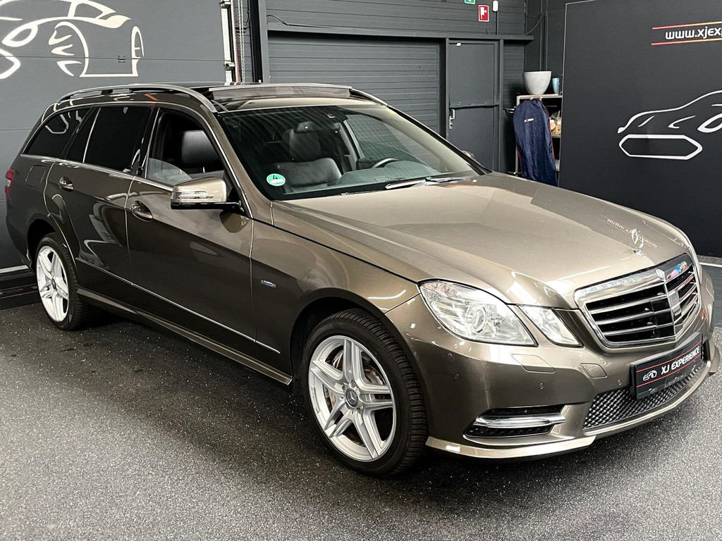 Mercedes-Benz E-klasse Estate 500 Edition Sport AMG 4-Matic PANO LEER 410 PK LUCHTV 1