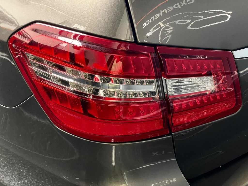 Mercedes-Benz E-klasse Estate 500 Edition Sport AMG 4-Matic PANO LEER 410 PK LUCHTV 31
