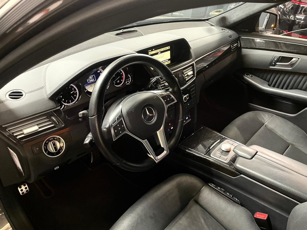 Mercedes-Benz E-klasse Estate 500 Edition Sport AMG 4-Matic PANO LEER 410 PK LUCHTV 46