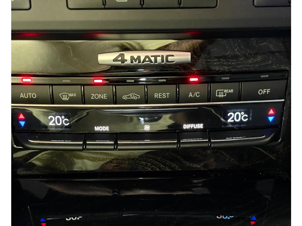 Mercedes-Benz E-klasse Estate 500 Edition Sport AMG 4-Matic PANO LEER 410 PK LUCHTV 54