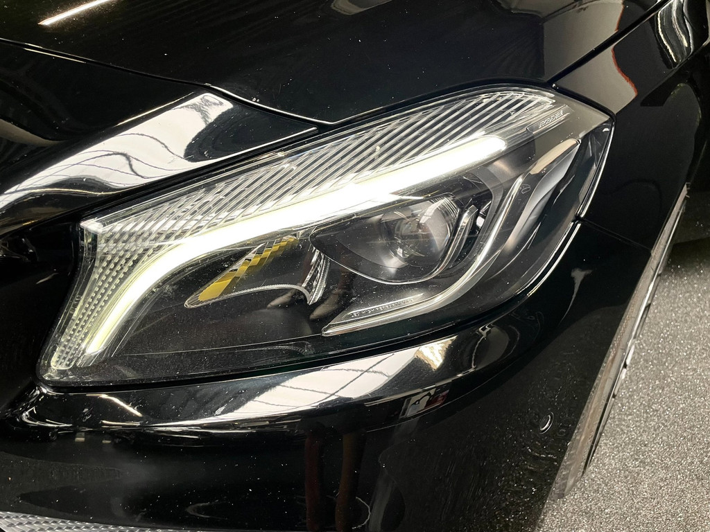 Mercedes-Benz A-klasse 180 Business Solution AMG PANO NAVI 22
