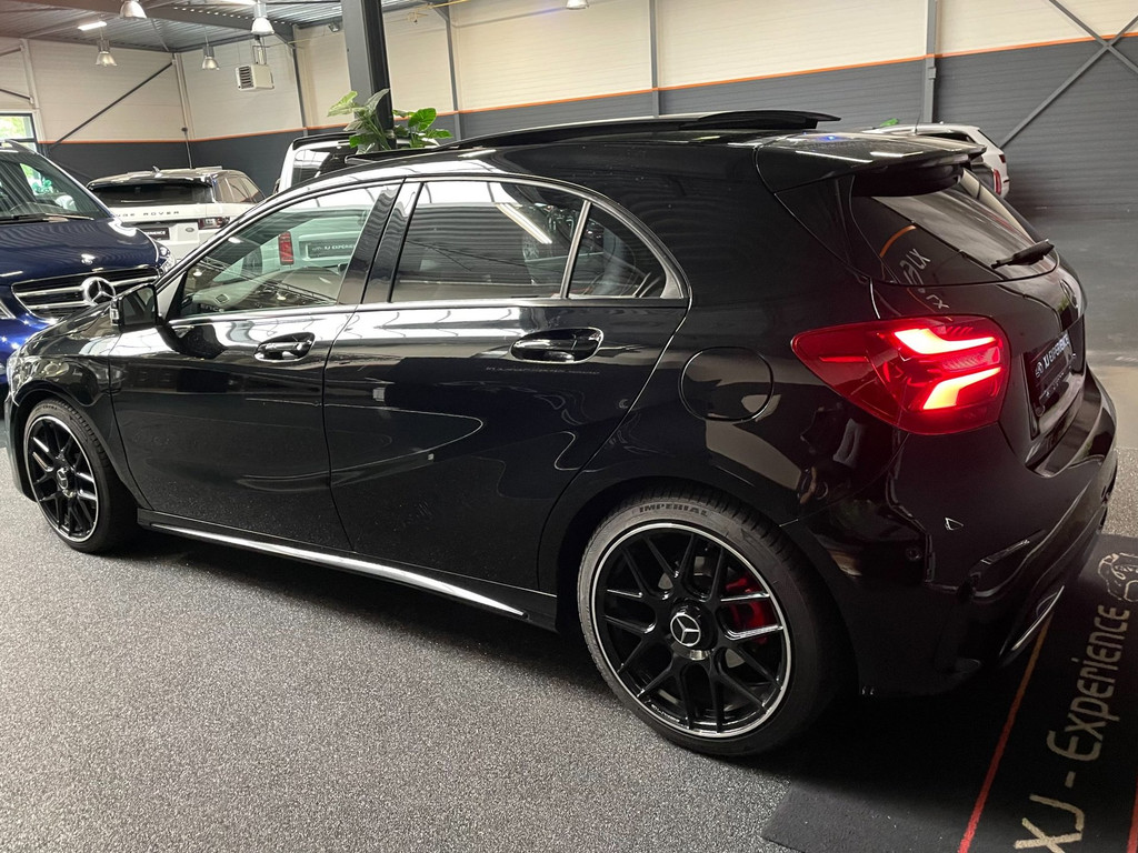 Mercedes-Benz A-klasse 180 Business Solution AMG PANO NAVI 3