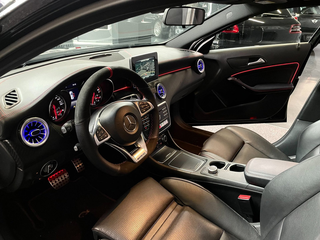 Mercedes-Benz A-klasse 180 Business Solution AMG PANO NAVI 30