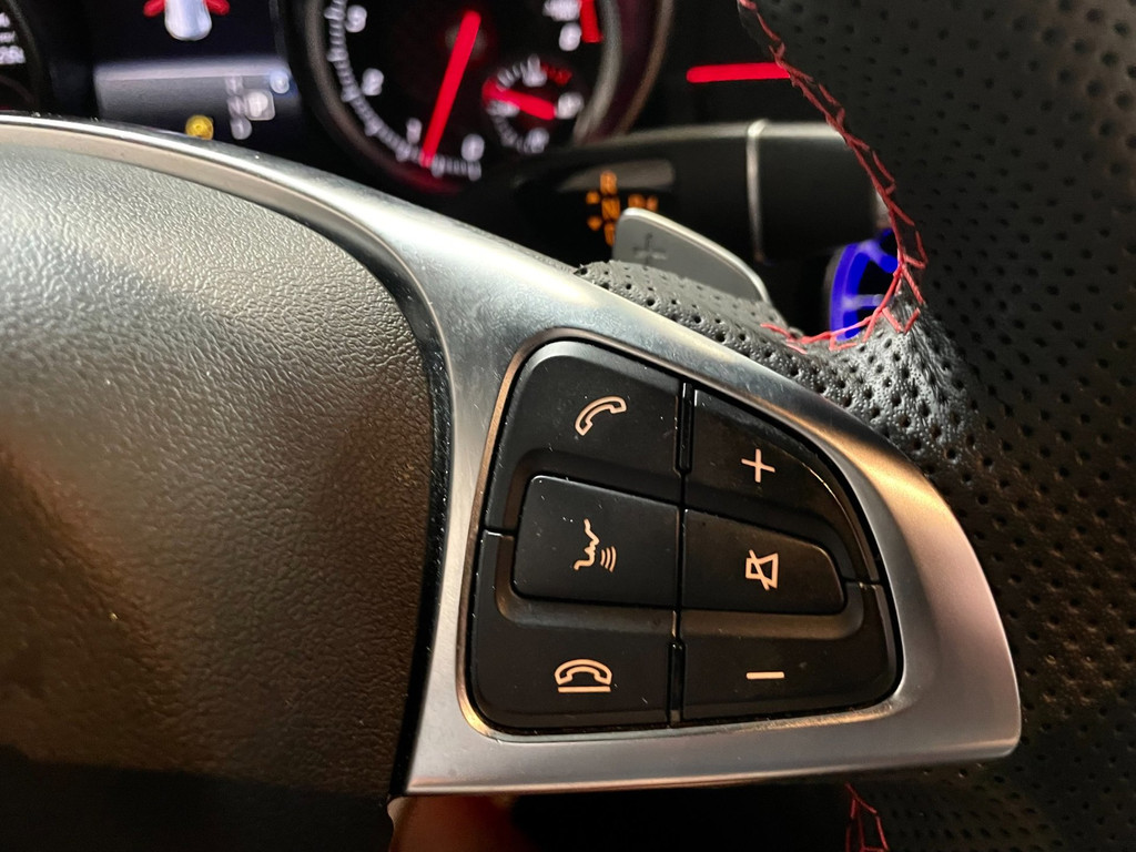 Mercedes-Benz A-klasse 180 Business Solution AMG PANO NAVI 34