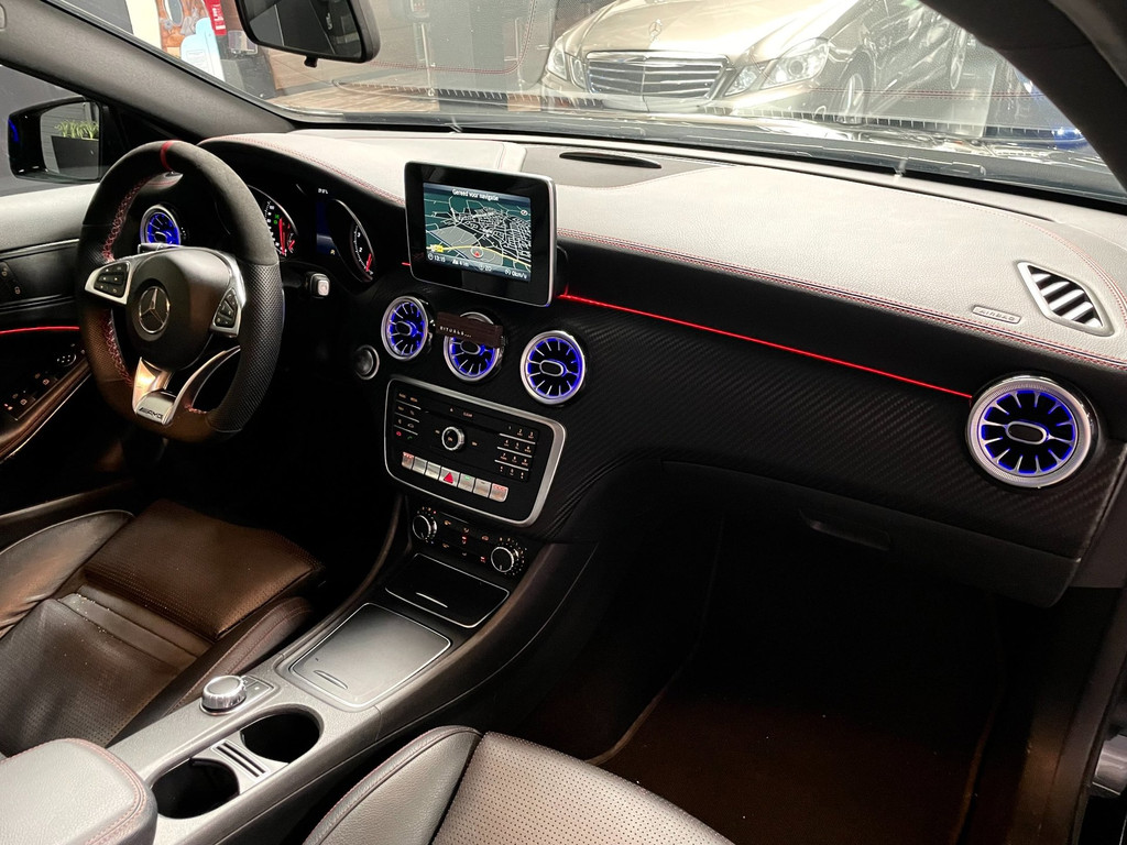 Mercedes-Benz A-klasse 180 Business Solution AMG PANO NAVI 50