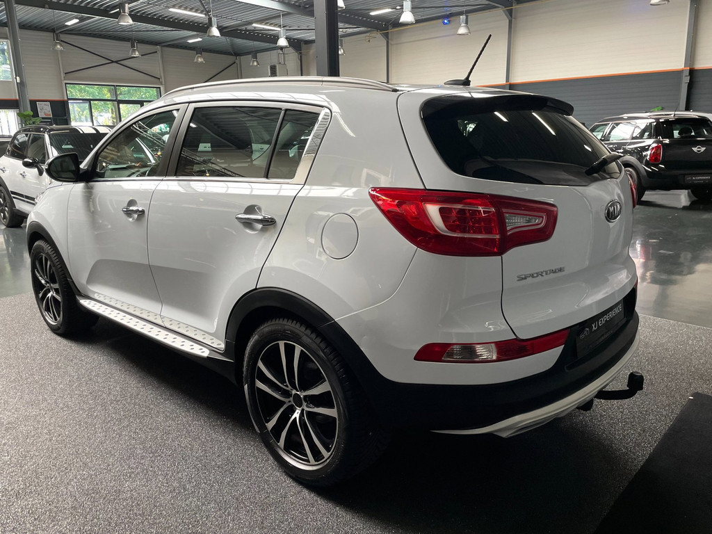 Kia Sportage 1.6 GDI X-ecutive Plus Pack PANO NAVI LEER 3
